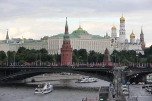 kremlin-declines-to-comment-on-trump-musk-feud-calls-it-us-internal-matter-723e39a