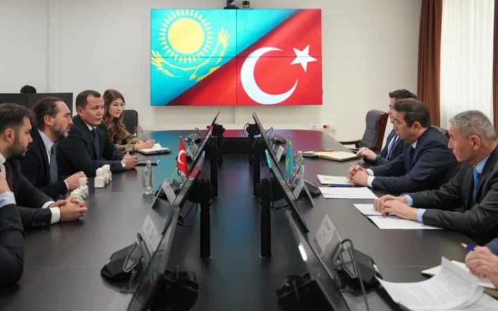 dcf5fe53d11e8e5d26235603332e26e4