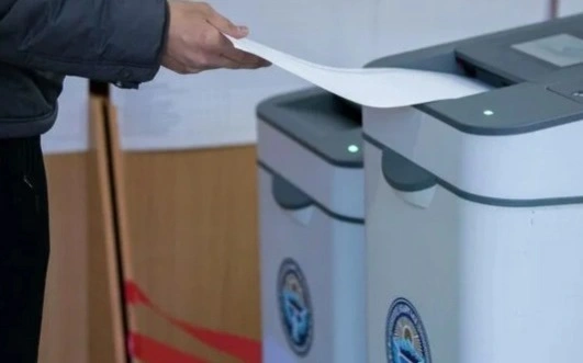 26b9c8480e01c2bf4a3488bf234eefa8