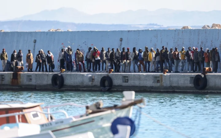 f6686edea2eb42ef0a46e9b7d80eaffe