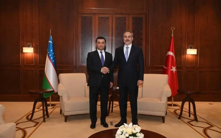 a575bef449143f6766bed5dabfbdb79b