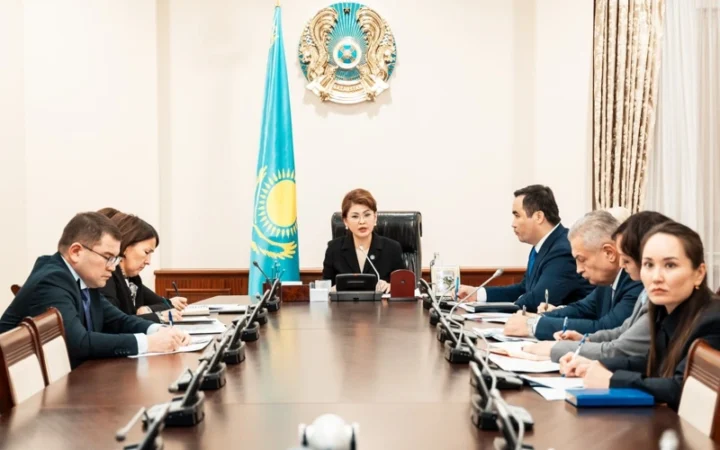 eeac573f97c98ee266b04c00344322aa