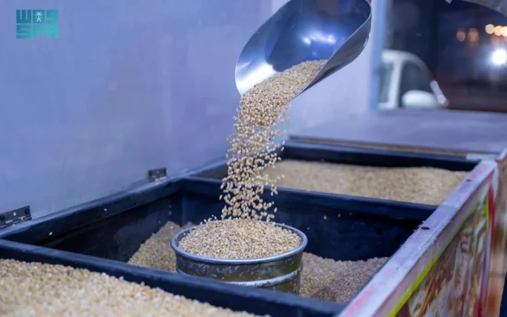 72e4df965206590816428b1d913b984c