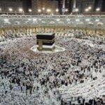 Кыргызстан: сотни граждан и паломников возвращаются из Саудовской Аравии