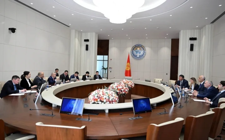 dbcc93df5ac24daea14bdd6683850956