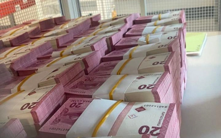 e1e2f6b048ab5b5ad113e7d80f6aaee8