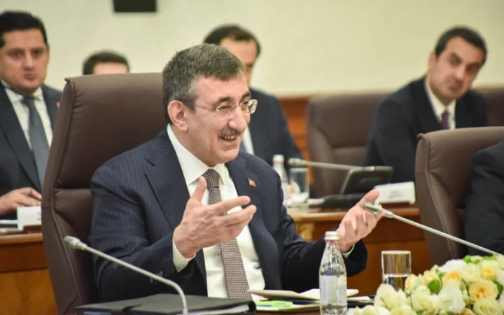 43b1e7176e9ee2d7e89adc267da5559c