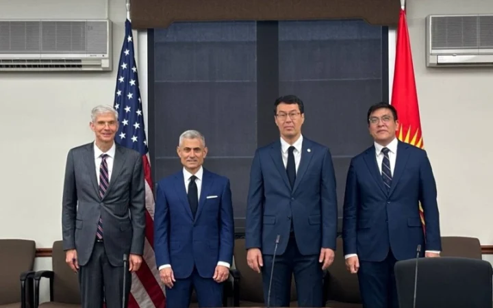 53c59b3919dae2c7f8a7f59f612176c9