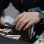 Казахстан упрощает правила для мигрантов: разрешения на работу уйдут в онлайн