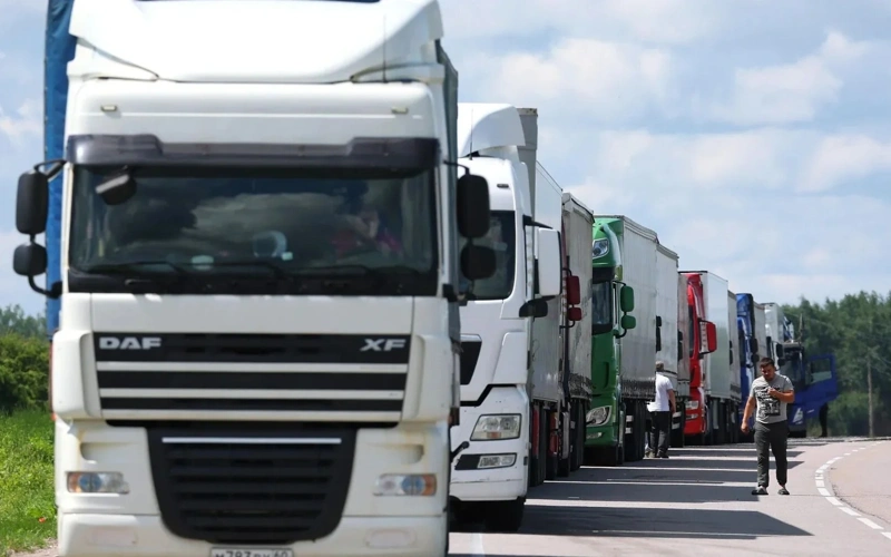 8dd768b1785d04941af9693ae355194c