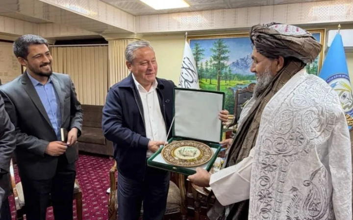 8e4af0c64a86153eab53a4c4f6f423a8