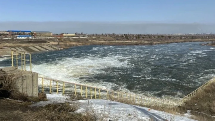 ea31b992db85395e9ae2d1325e64cfb0